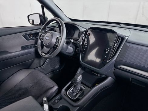 Used 2025 Subaru Forester Premium AWD/4WD image 29