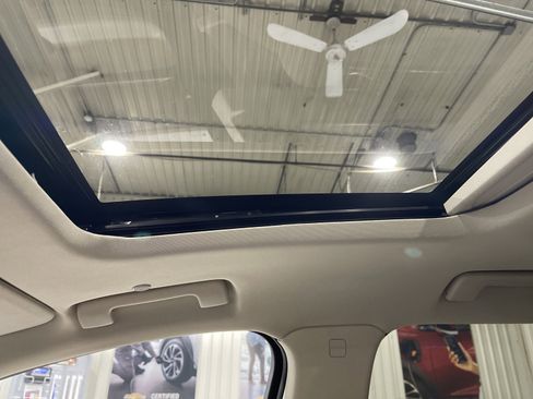 Used 2023 Buick Enclave Premium w/ Experience Buick Package image 20