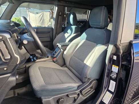 Used 2021 Ford Bronco Outer Banks image 12