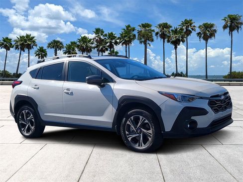 Certified 2024 Subaru Crosstrek 2.0i Premium image 2