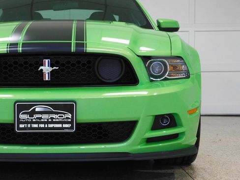 Used 2013 Ford Mustang Boss 302 w/ Boss 302 Accessory Pkg image 24