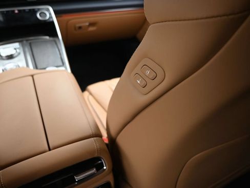 Used 2024 Genesis GV80 3.5T Prestige Signature AWD/4WD image 19