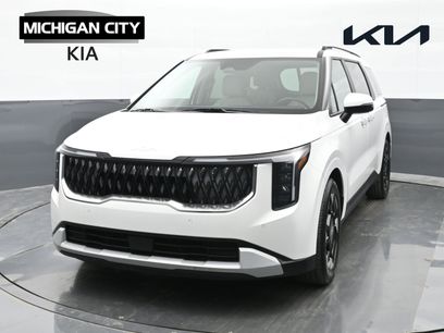 Used 2025 Kia Carnival EX