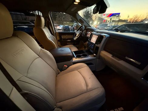 Used 2013 RAM 2500 Laramie w/ Convenience Group image 21