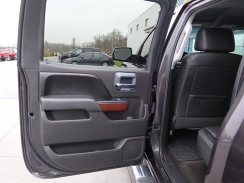 Used 2016 GMC Sierra 1500 SLT w/ SLT Premium Package image 17