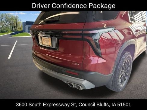 Used 2026 Chevrolet Traverse Z71 w/ Enhanced Driving Package AWD/4WD image 9