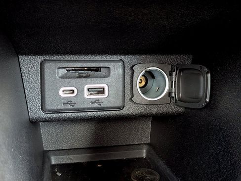 Certified 2023 Chevrolet Bolt LT w/ Driver Confidence Package FWD image 94
