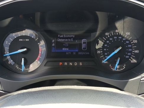 Used 2013 Ford Fusion SE FWD image 19