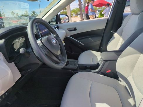 New 2026 Toyota Corolla Cross L image 4