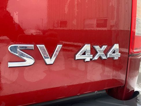 Used 2021 Nissan Frontier SV image 14