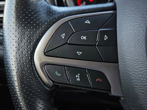 Used 2024 Dodge Durango SXT image 11