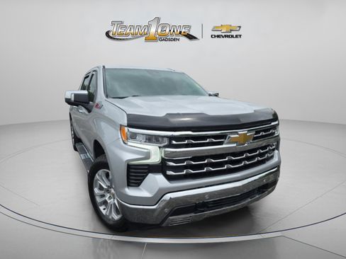 Used 2022 Chevrolet Silverado 1500 LTZ w/ LTZ Premium Package AWD/4WD image 1