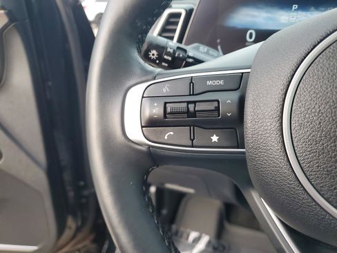 Certified 2025 Kia Sportage SX image 25
