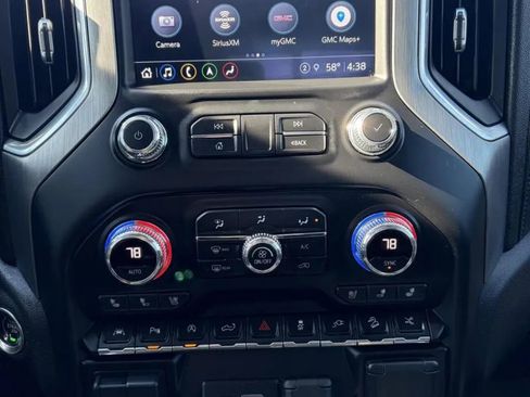 Used 2021 GMC Sierra 1500 Denali w/ Denali Ultimate Package image 22