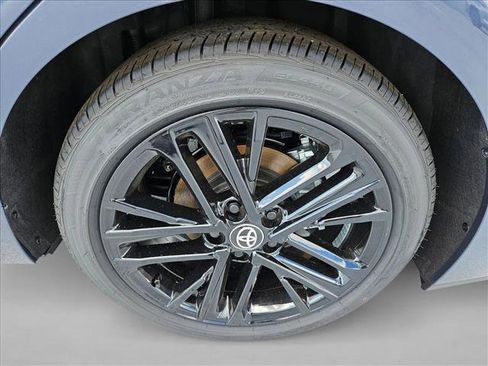 New 2026 Toyota Camry SE FWD image 10
