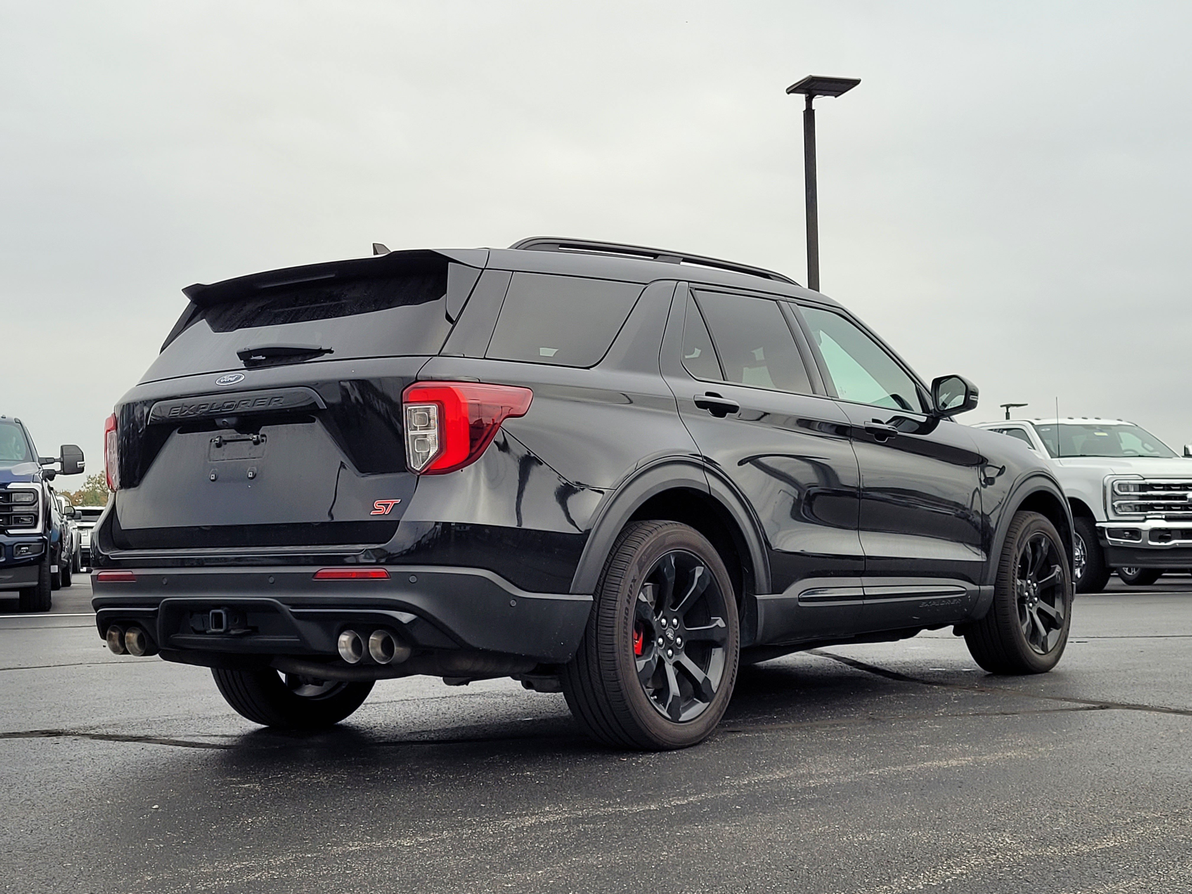 Used 2021 Ford Explorer ST w/ Equipment Group 401A AWD/4WD image 4