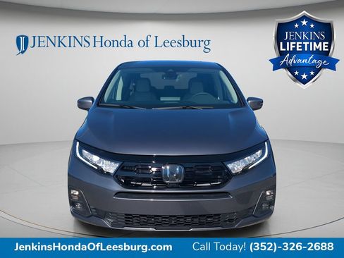 New 2026 Honda Odyssey Touring image 9