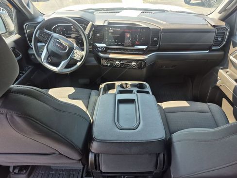 Certified 2023 GMC Sierra 1500 Elevation w/ LPO, Elevation Black Package AWD/4WD image 24