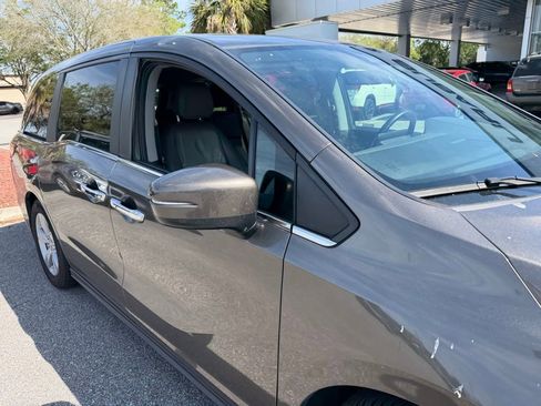 Used 2019 Honda Odyssey EX-L image 16