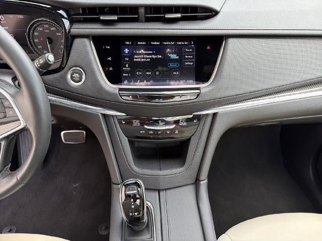 Certified 2023 Cadillac XT5 Sportv w/ Technology Package AWD/4WD image 29