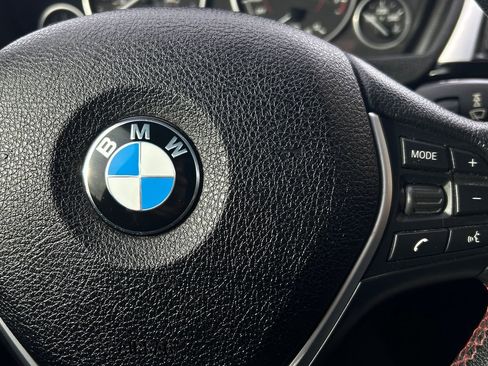 Used 2014 BMW 328i xDrive Sedan image 32