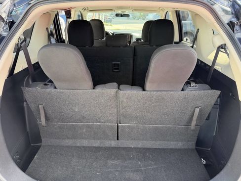 Used 2018 Mitsubishi Outlander LE image 13