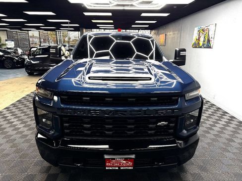 Used 2022 Chevrolet Silverado 2500 Custom w/ Custom Convenience Package image 6