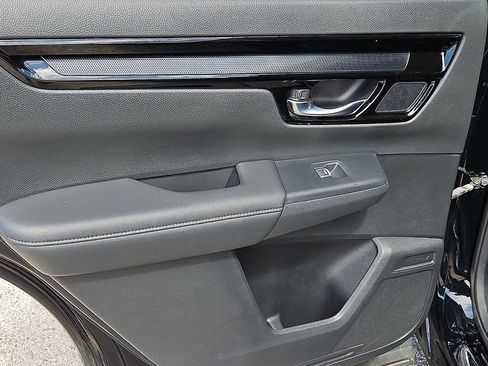 Certified 2024 Honda CR-V EX-L image 17