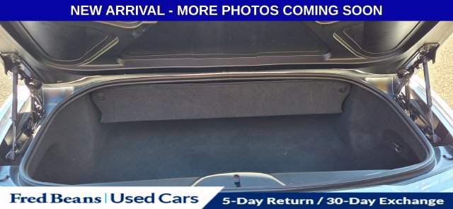 Used 2017 Chevrolet Corvette Stingray Convertible RWD image 10