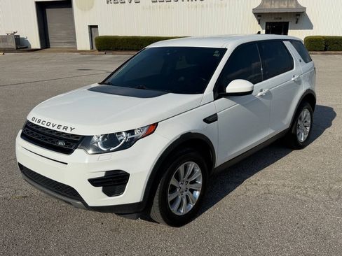 Used 2016 Land Rover Discovery Sport SE AWD/4WD image 1