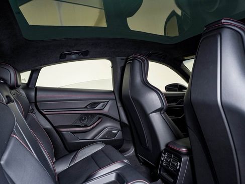 Certified 2024 Porsche Taycan GTS image 16