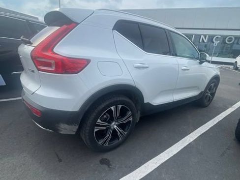 Used 2020 Volvo XC40 T5 Inscription AWD/4WD image 4