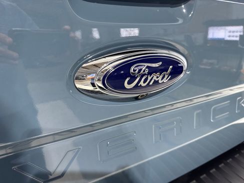 Used 2022 Ford Maverick Lariat w/ Lariat Luxury Package image 21