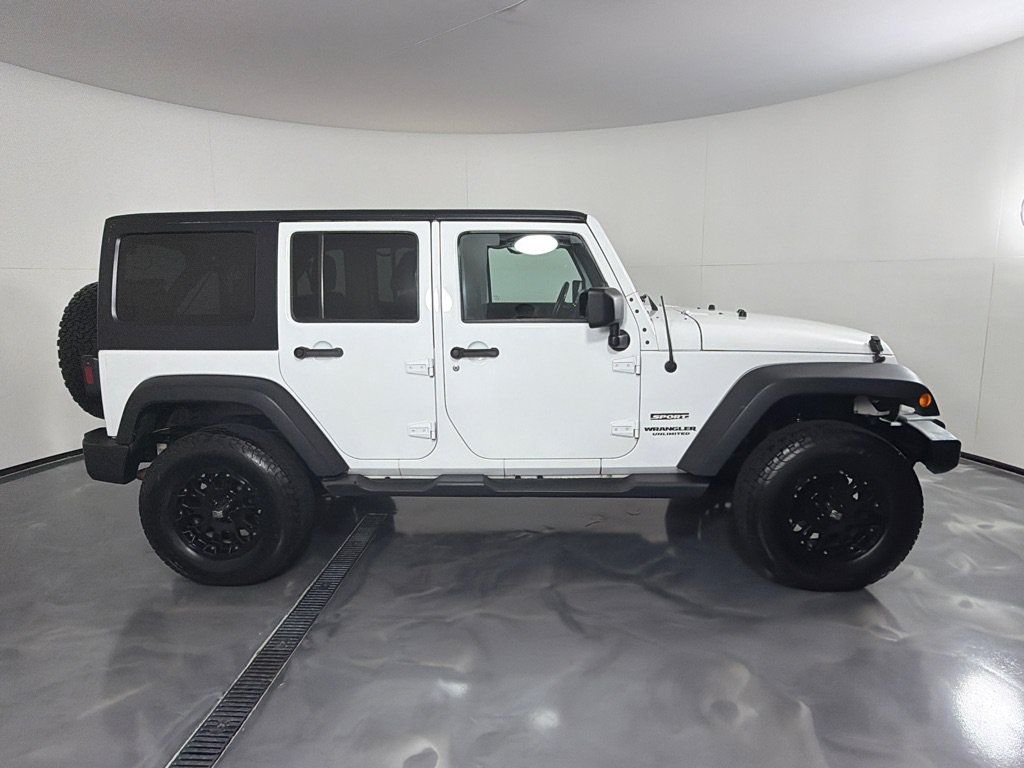 Used 2013 Jeep Wrangler Unlimited Sport AWD/4WD image 4
