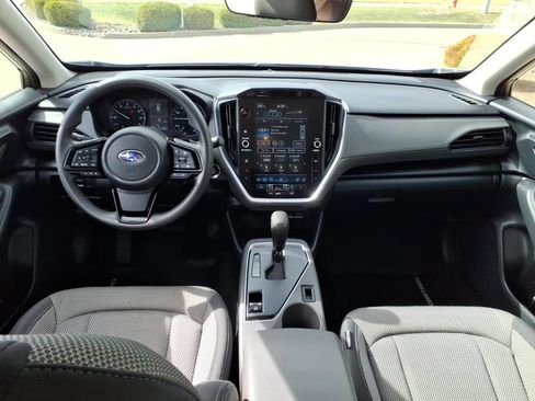 Used 2024 Subaru Crosstrek 2.0i Premium image 8