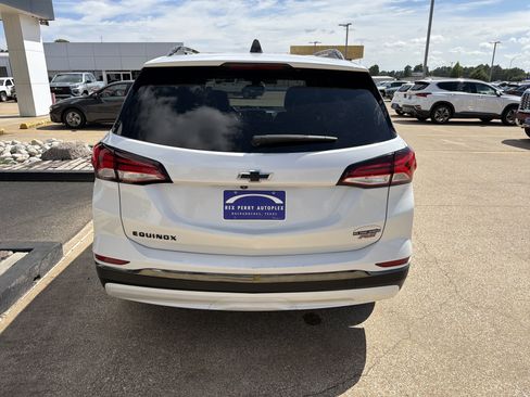 Used 2023 Chevrolet Equinox RS w/ RS Leather Package FWD image 22