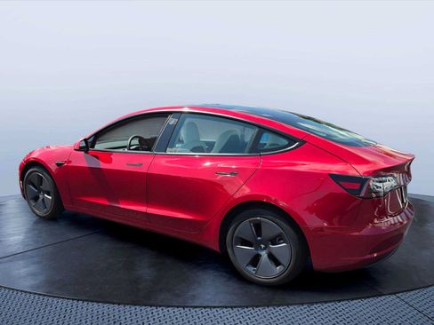 Used 2022 Tesla Model 3 Long Range AWD/4WD image 5
