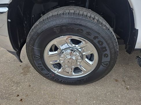 Used 2025 RAM 2500 Tradesman image 31