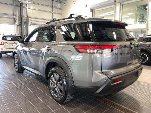 Certified 2023 Nissan Pathfinder SV AWD/4WD image 15