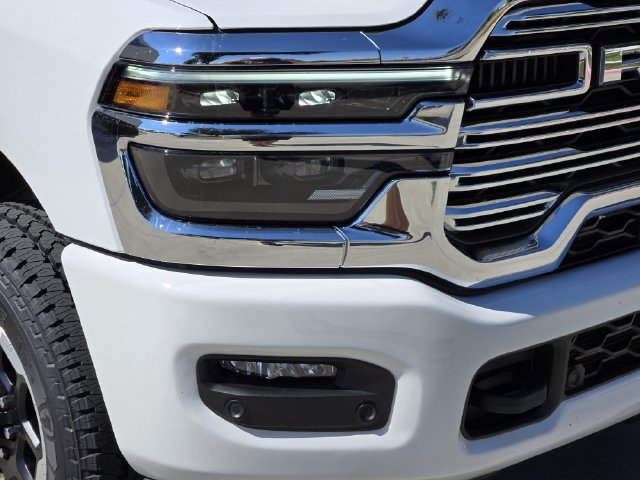 Used 2026 RAM 2500 Laramie AWD/4WD image 9