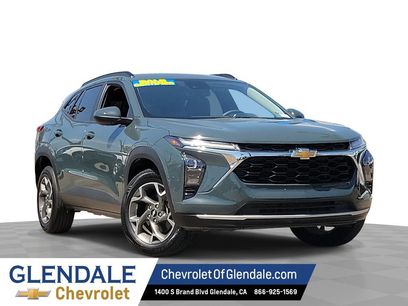 Used 2025 Chevrolet Trax LT