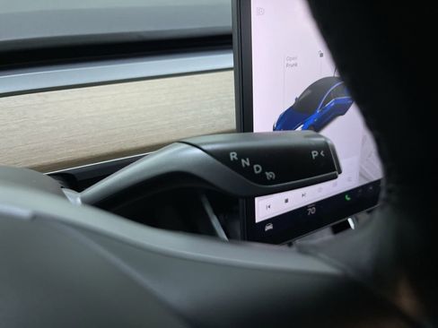 Used 2018 Tesla Model 3 Long Range image 22