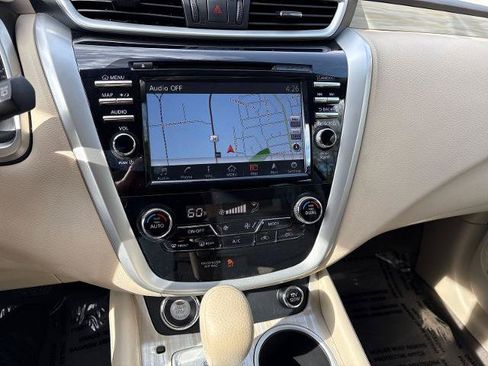 Used 2017 Nissan Murano S w/ Navigation Package AWD/4WD image 17