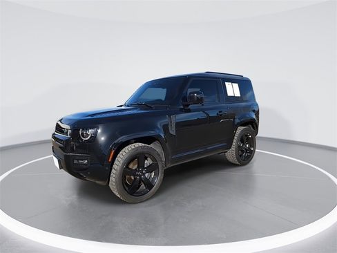 Used 2022 Land Rover Defender 90 X-Dynamic HSE image 4