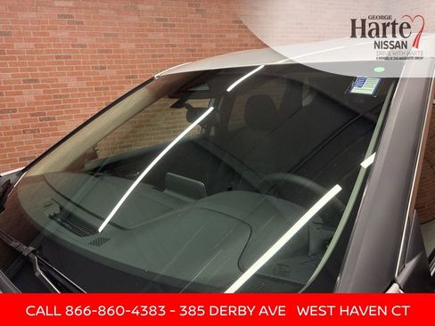 Certified 2025 Nissan Rogue SV image 58