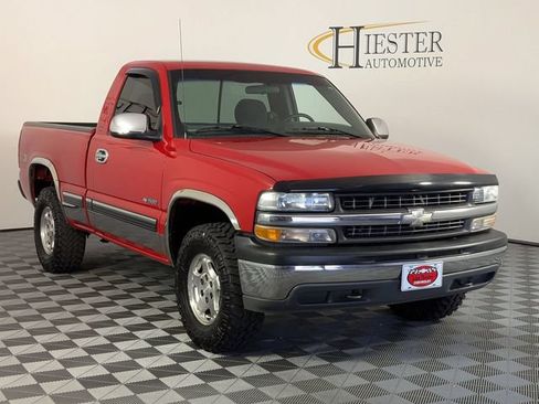 Used 1999 Chevrolet Silverado 1500 LS w/ Off-Road Chassis Pkg AWD/4WD image 2
