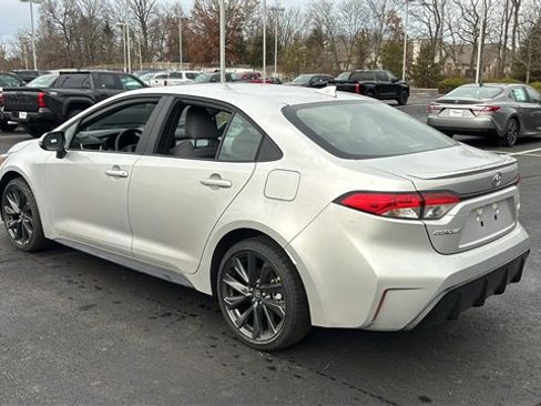 New 2026 Toyota Corolla SE image 4