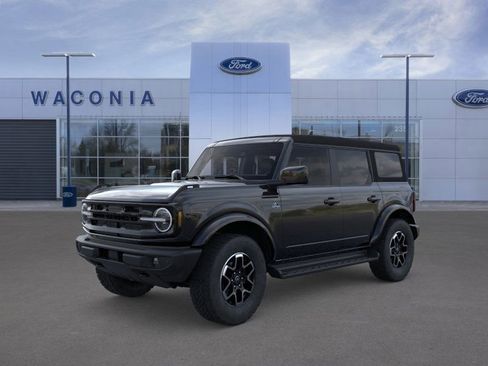 New 2025 Ford Bronco Outer Banks image 1