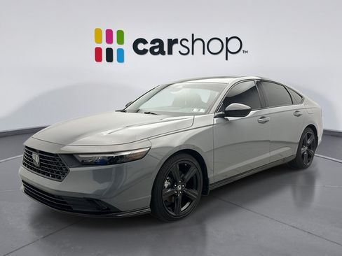 Used 2023 Honda Accord Sport image 1