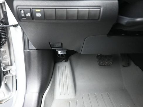 Used 2025 Toyota Corolla XSE FWD image 16